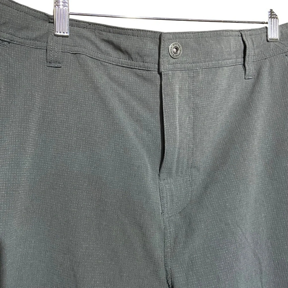 PrAna‎ Iron Hybridizer 10" Shorts with Pockets Zip Button Closure Size 40X10L - Picture 8 of 13